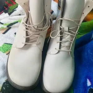 Danica discount dr martens